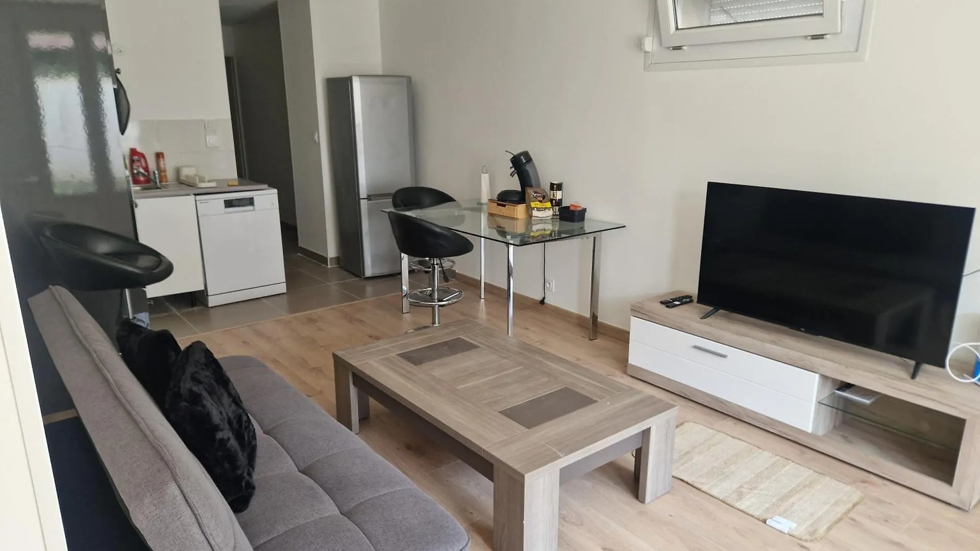 Appartement Stade Ol Et Grand Large Décines-Charpieu
